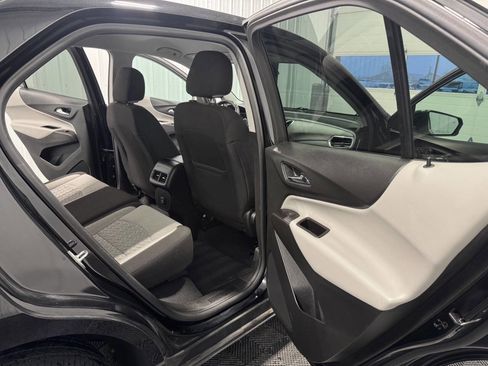 Used 2022 Chevrolet Equinox LT image 23