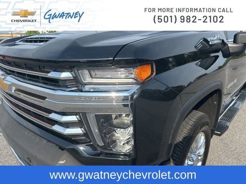 Used 2022 Chevrolet Silverado 2500 High Country image 14