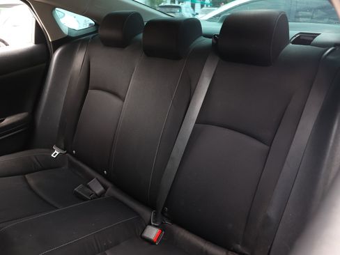 Used 2019 Honda Civic LX image 12