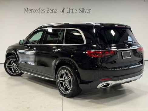Used 2026 Mercedes-Benz GLS 450 4MATIC image 3