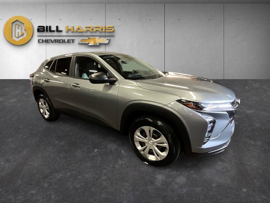 Used 2024 Chevrolet Trax LS FWD image 10