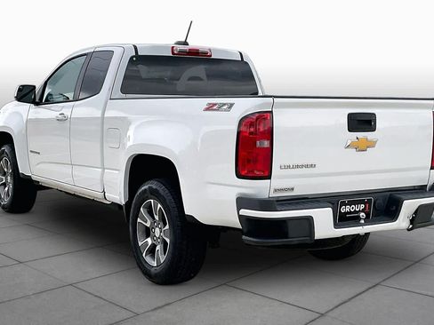 Used 2015 Chevrolet Colorado Z71 AWD/4WD image 11