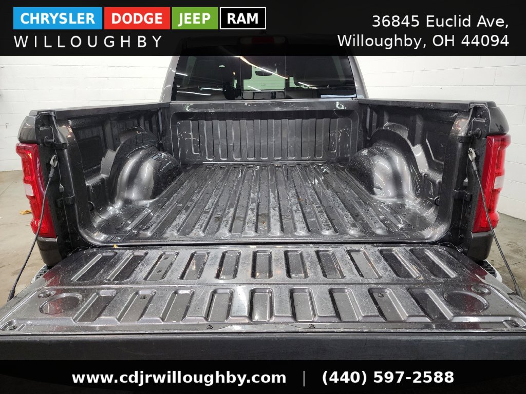 Used 2026 RAM 1500 Laramie AWD/4WD image 32