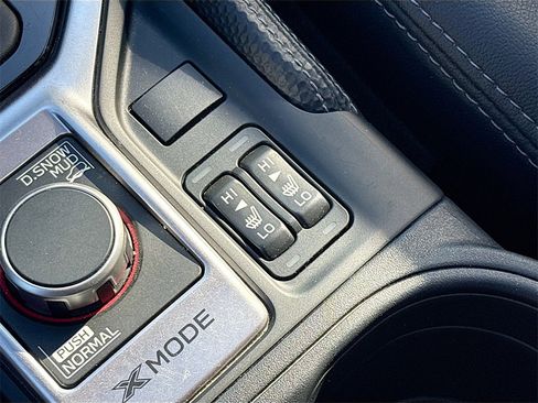 Used 2024 Subaru Forester Touring image 21