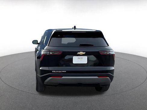 Used 2025 Chevrolet Equinox LT image 11