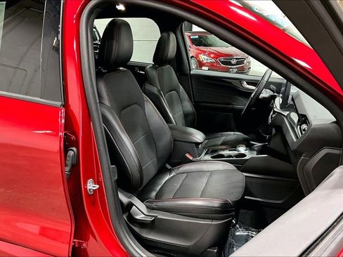 Certified 2023 Ford Escape ST-Line w/ Tech Pack #1 image 7