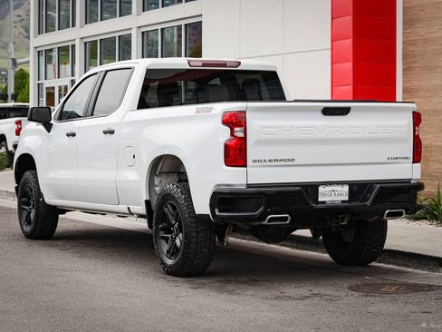 Used 2024 Chevrolet Silverado 1500 Custom Trail Boss AWD/4WD image 6