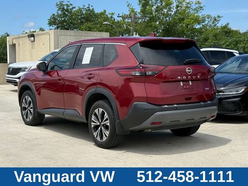 Used 2023 Nissan Rogue SV FWD image 5