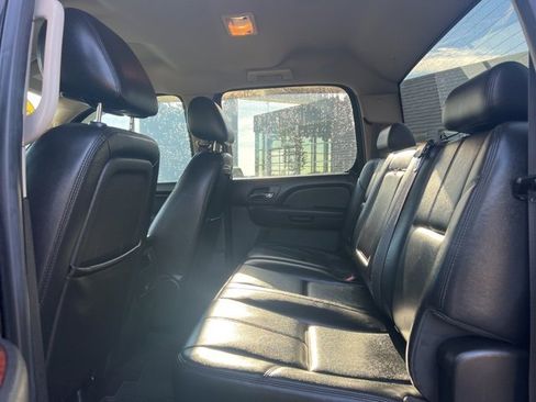 Used 2014 GMC Sierra 2500 SLT w/ SLT Convenience Package image 17