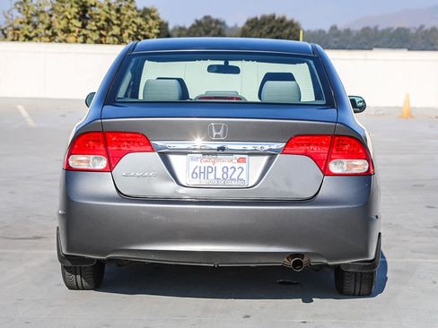 Used 2009 Honda Civic DX-VP image 6