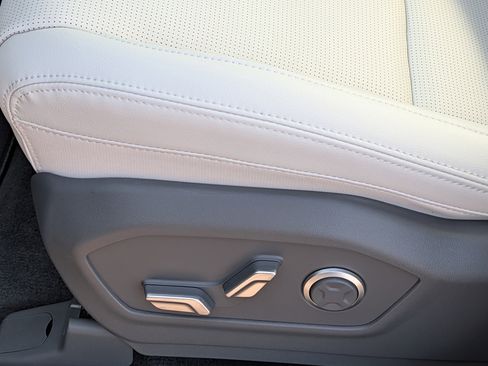 New 2026 Hyundai Santa Fe Limited AWD/4WD image 13