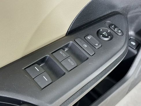 Used 2018 Honda Civic LX image 27