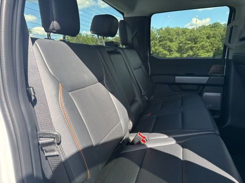 New 2026 Ford F350 Lariat w/ Chrome Package image 38