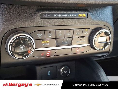 Used 2020 Ford Escape SE AWD/4WD image 17