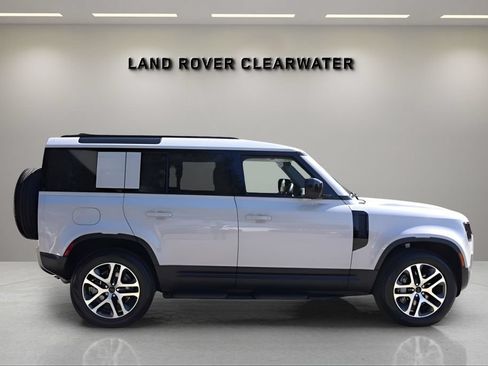 Used 2026 Land Rover Defender 110 S AWD/4WD image 6