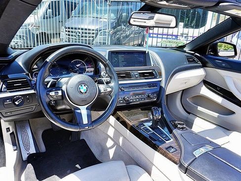 Used 2015 BMW 640i Convertible RWD image 18