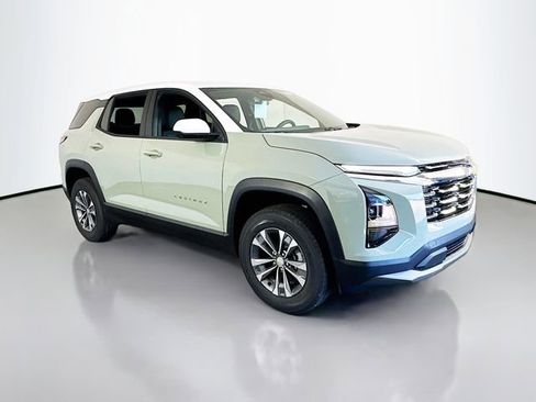 New 2026 Chevrolet Equinox LT w/ Convenience Package II image 2