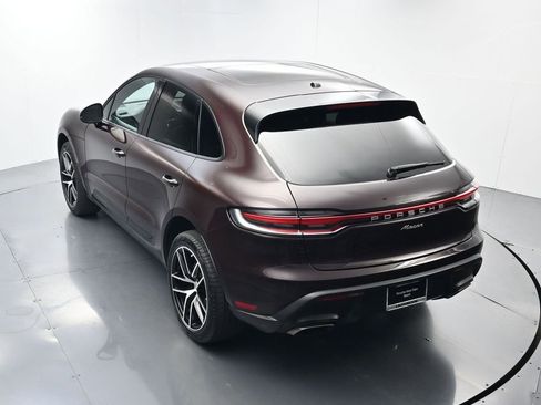 Certified 2023 Porsche Macan image 35