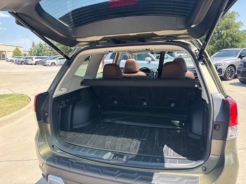 Used 2024 Subaru Forester Touring w/ Pop Package 2 AWD/4WD image 10