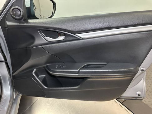 Used 2019 Honda Civic Sport image 36