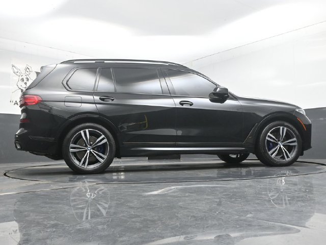 Used 2021 BMW X7 xDrive40i w/ M Sport Package AWD/4WD image 59