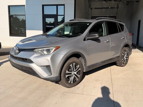 Used 2018 Toyota RAV4 LE w/ All Weather Liner Package AWD/4WD image 3