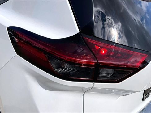 Certified 2024 Nissan Rogue SV w/ SV Premium Package FWD image 27