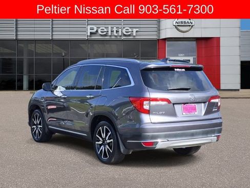 Used 2019 Honda Pilot Touring image 4