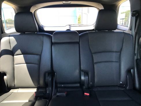Certified 2023 Honda Passport EX-L image 12