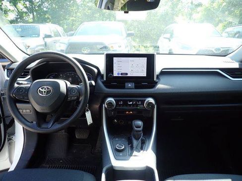 Certified 2023 Toyota RAV4 LE AWD/4WD image 12