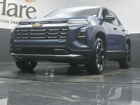 New 2026 Chevrolet Equinox LT image 4