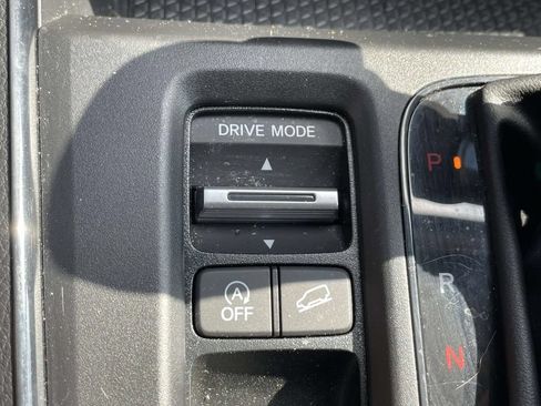 Used 2023 Honda CR-V LX image 28