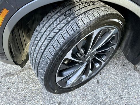 Used 2020 Lincoln Aviator Reserve w/ Equipment Group 202A image 25