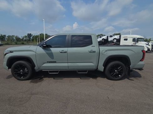 Used 2024 Toyota Tundra Limited AWD/4WD image 14