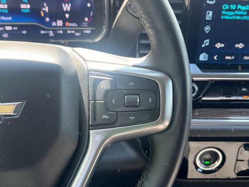 Certified 2023 Chevrolet Silverado 1500 LT AWD/4WD image 19