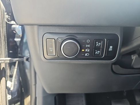 Used 2025 Ford Mustang Mach-E Premium RWD image 21