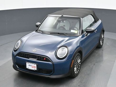 Used 2025 MINI Cooper S FWD image 17