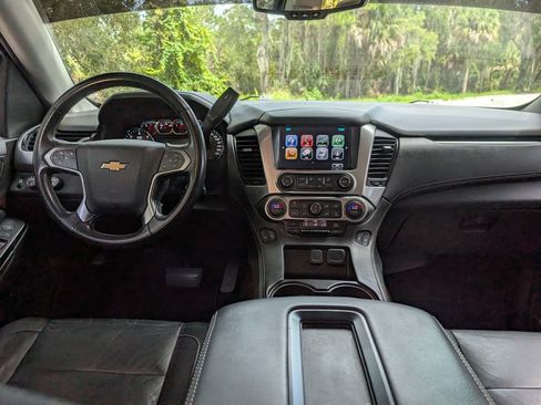 Used 2019 Chevrolet Suburban LT AWD/4WD image 14
