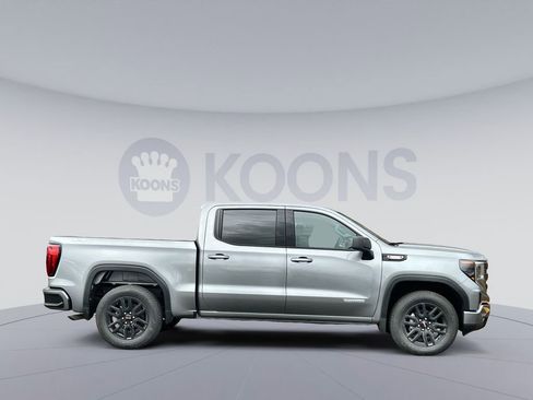 Used 2026 GMC Sierra 1500 Elevation image 8