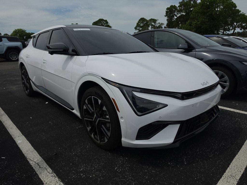 Certified 2025 Kia EV6 GT-Line AWD/4WD image 1