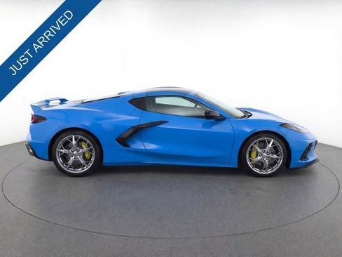 Used 2020 Chevrolet Corvette Stingray Premium Cpe w/ 3LT Preferred Equipment Group image 9