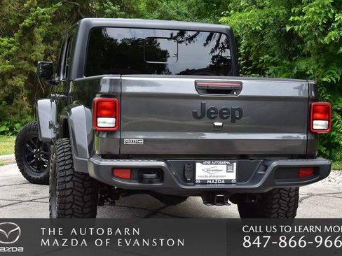 Used 2022 Jeep Gladiator Sport AWD/4WD image 16