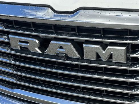 Used 2025 RAM 1500 Laramie image 30