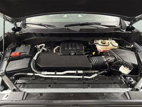 Used 2024 Chevrolet Silverado 1500 Custom image 32