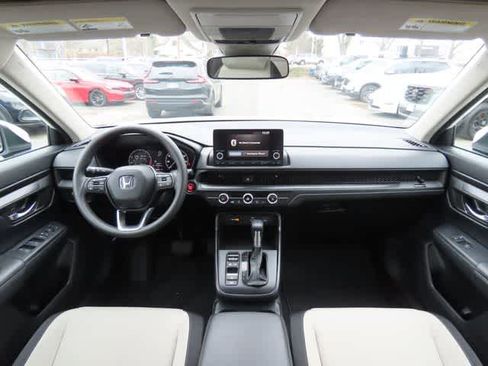 Used 2023 Honda CR-V LX image 17