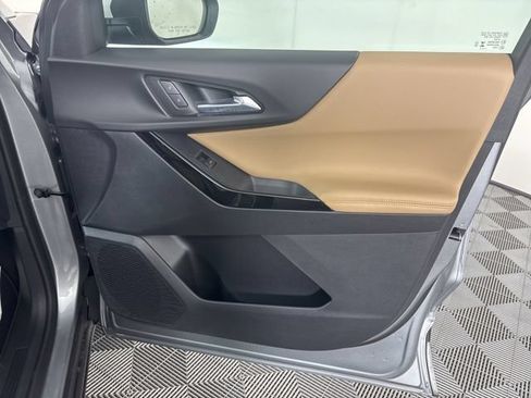 New 2026 Chevrolet Equinox ACTIV w/ Convenience Package III FWD image 26