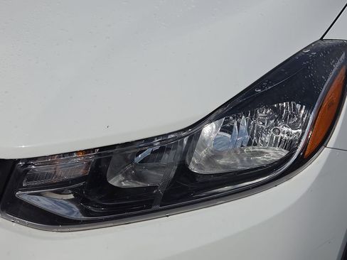 Used 2022 Chevrolet Trax LS w/ Tint and Cruise Package FWD image 21