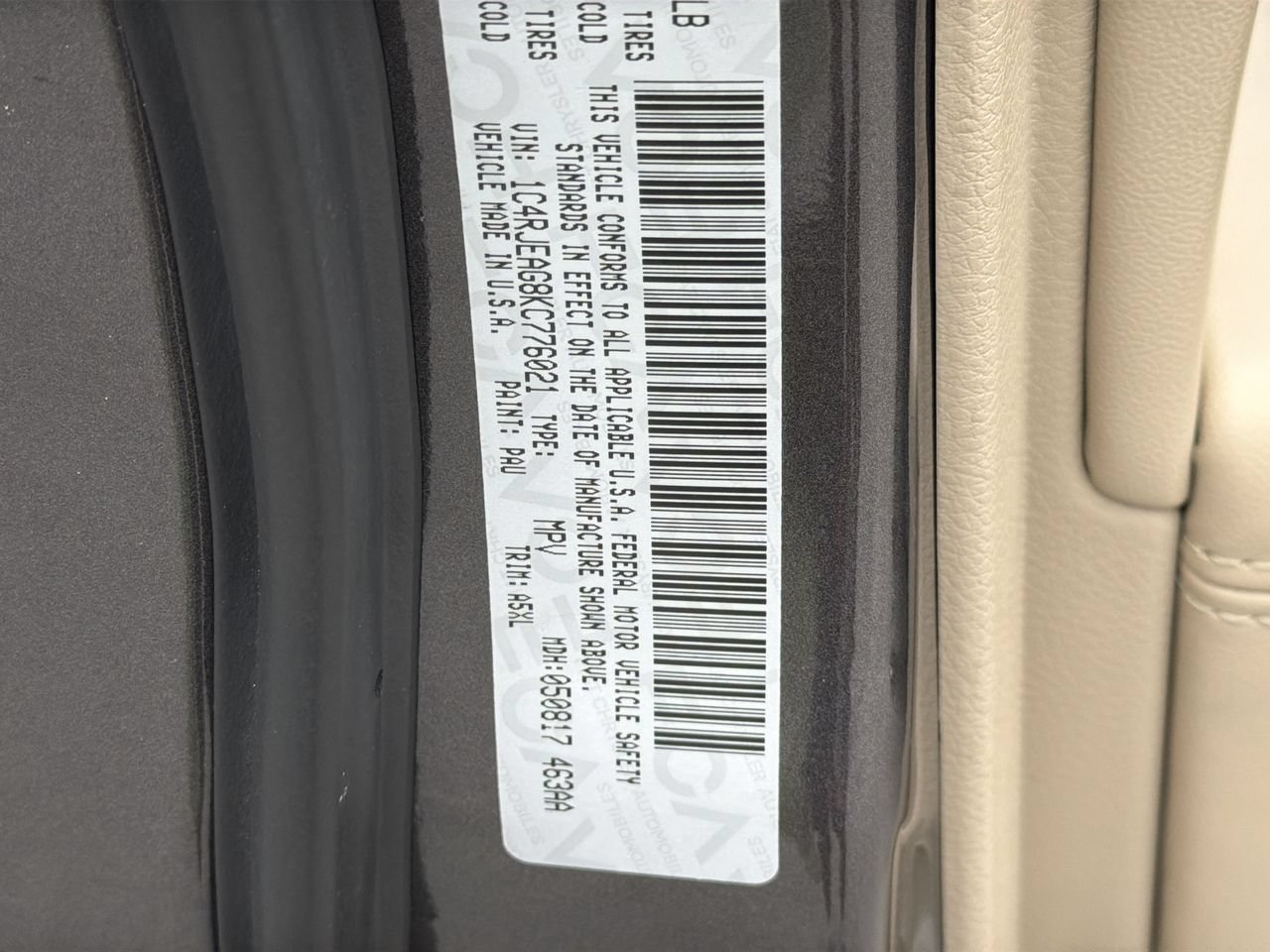 Used 2019 Jeep Grand Cherokee Laredo RWD image 31