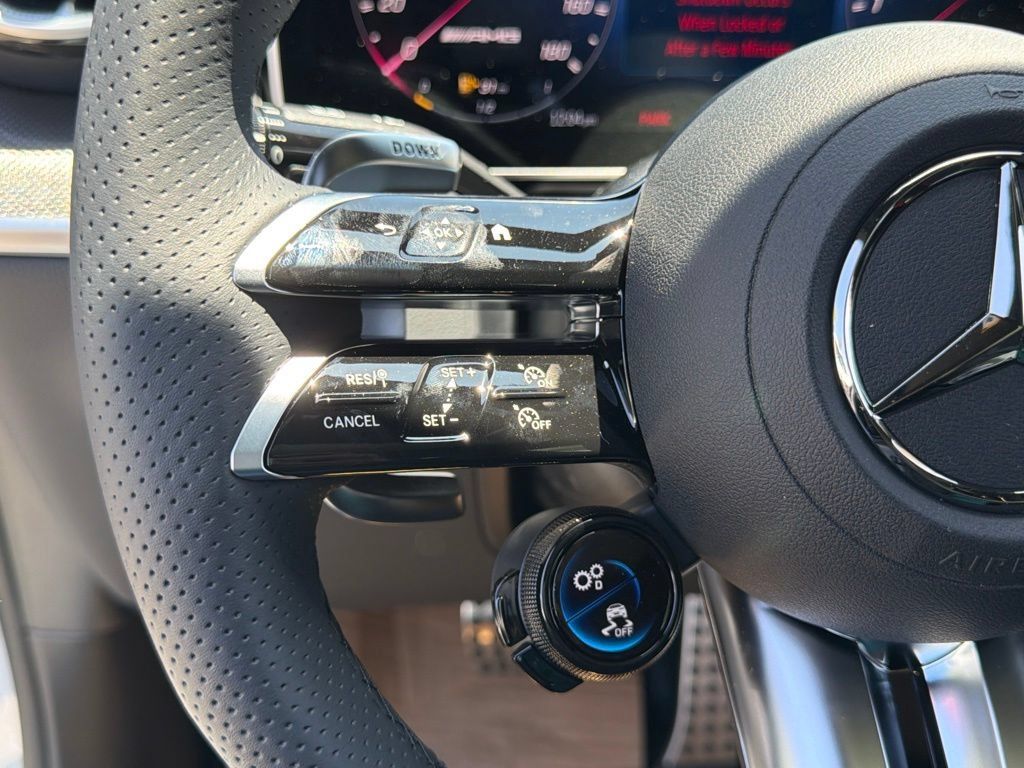 New 2026 Mercedes-Benz GLC 43 AMG 4MATIC Coupe image 26