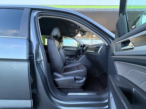 Used 2023 Volkswagen Atlas SE AWD/4WD image 7